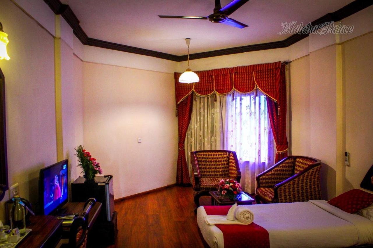 Manuelsons Malabar Palace Кожикоде Экстерьер фото