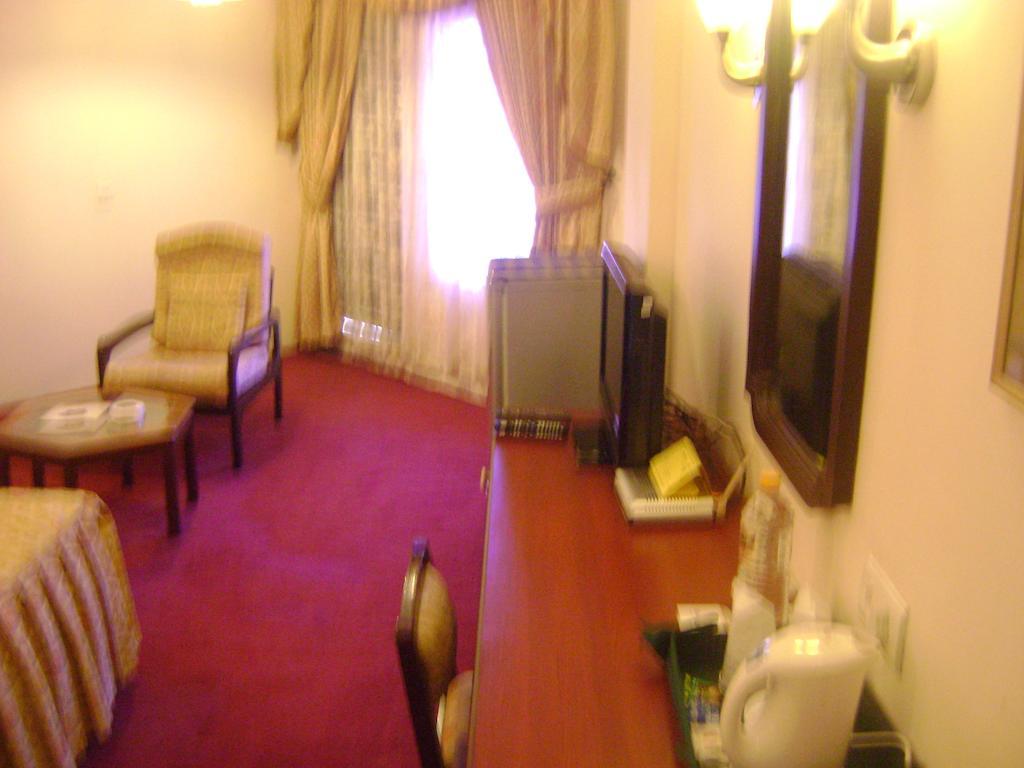 Manuelsons Malabar Palace Кожикоде Экстерьер фото